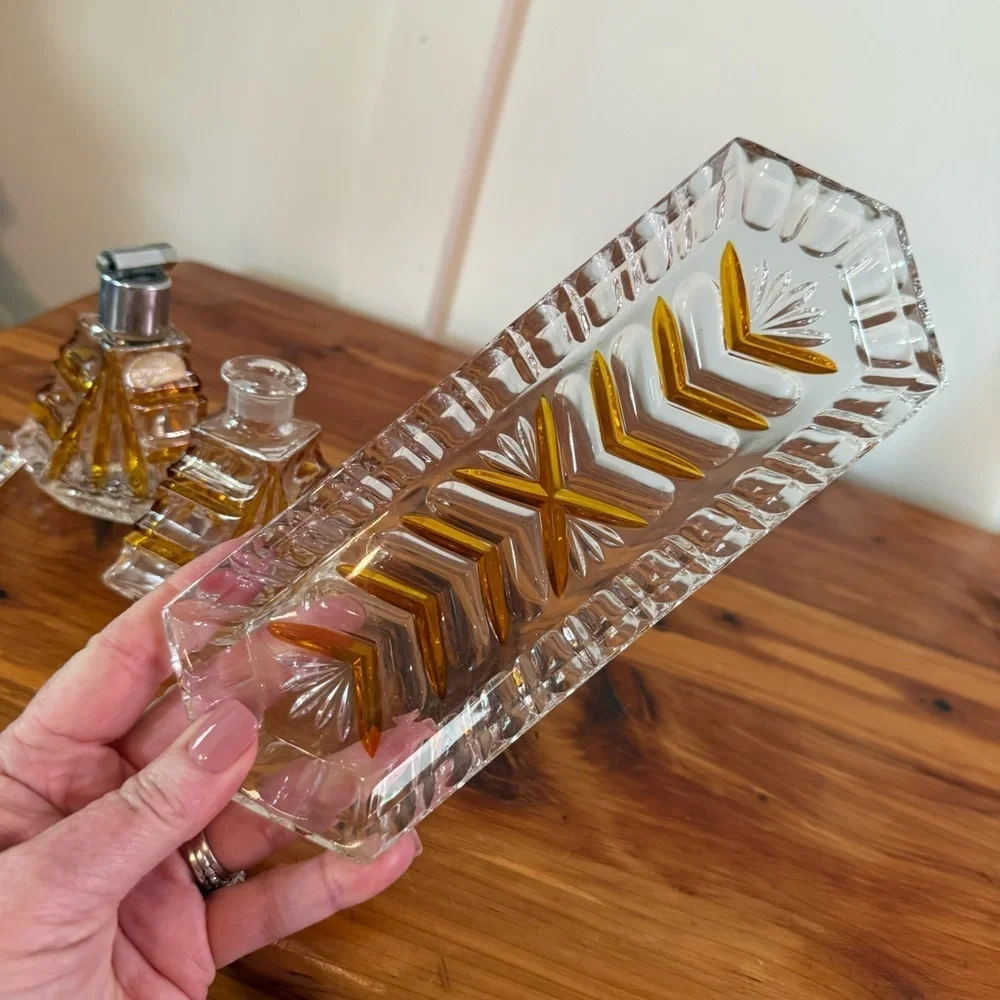 Vintage Ecth Bleikristal Gepresst Amber Clear Perfume Vanity Set w/ Tray